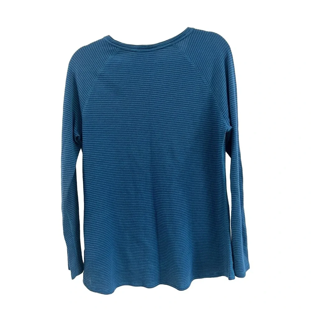 The North Face Top Long Sleeve Blue Strip Activewear Women Size‎ XL